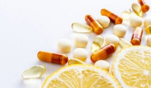 Vitamin supplements and fresh lemon