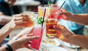 Glasses of alcoholic beverages 