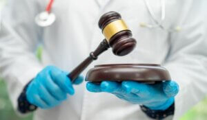 Doctors and lawmakers - understanding the battle of compounded versions weight loss drugs