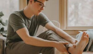 Lifestyle changes for managing gout 