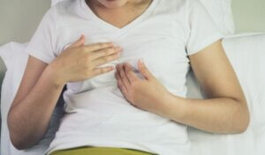 Burning in the Chest Suffering from Acid Reflux or Heartburn