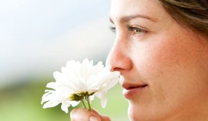 Detect 2 scents in the environment