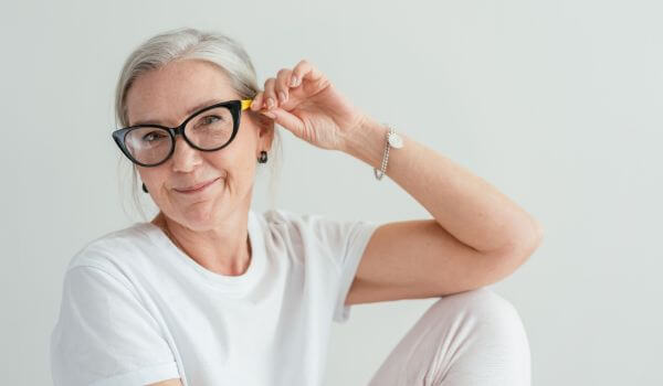 laughter offers many benefits for mental and emotional health.