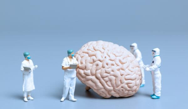 How do GLP-1 RAs work to treat addiction