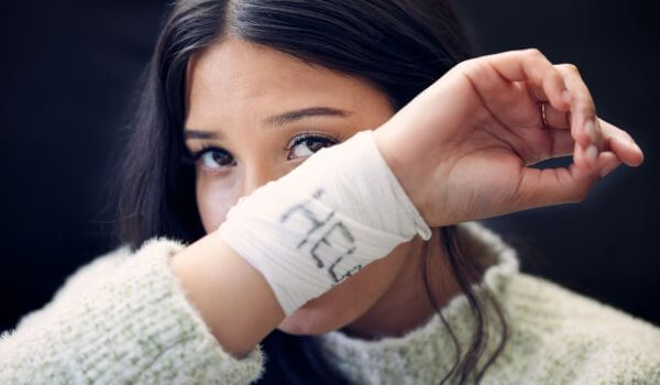 What are some of the warning signs of suicide