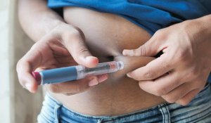 patient self-injecting GLP-1